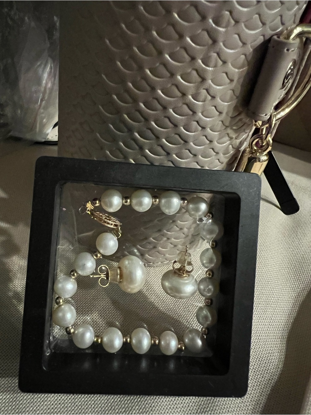 freshwater Pearl Bracelet with Matching huge Pearl Earrings /real 14kYG!